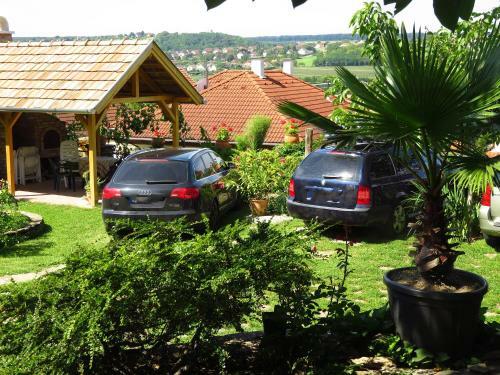 K?vir�g Apartman
