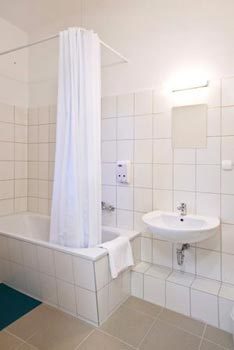 Hostal Hotel Amadeus Central
