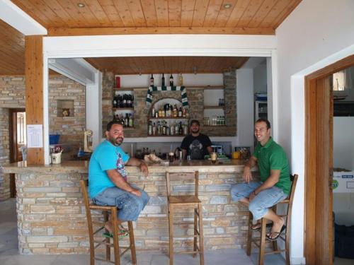 Hostal Elpis Rooms