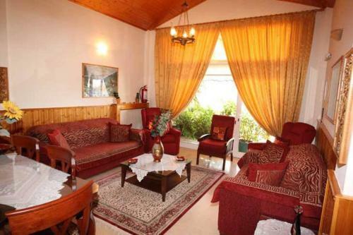 Hostal Filoxenia