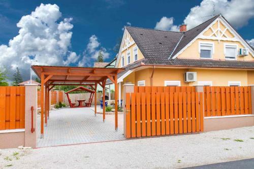 Apartamento Holiday Home Balatonkeresztur 24
