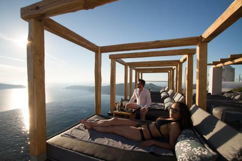 Galaxy Suites & Villas
