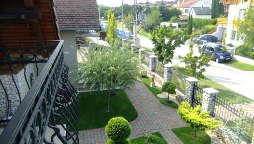 Lili Apartman