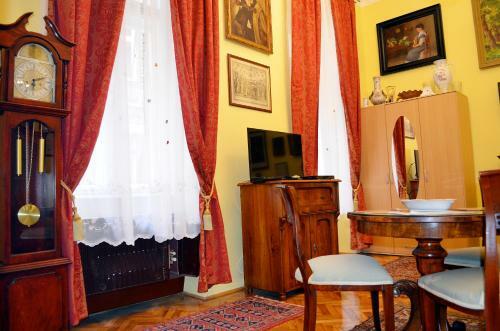 Budapest Tourist Apartments - J�zsef K�r�t