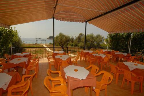 Aparthotel Villa Zaharo And Lilian Apartments