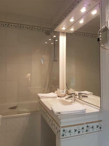 Hotel Kyriad Saumur Centre