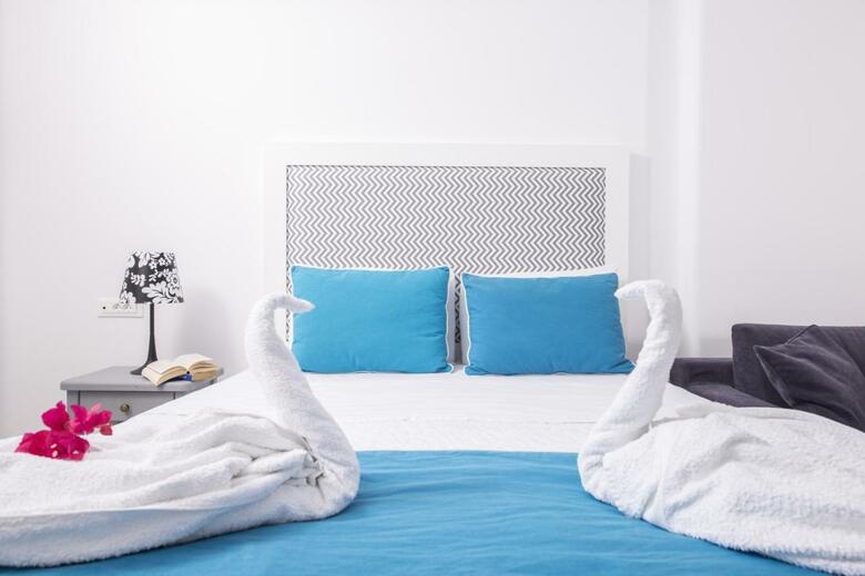 Hotel Blue Waves Suites & Apartments