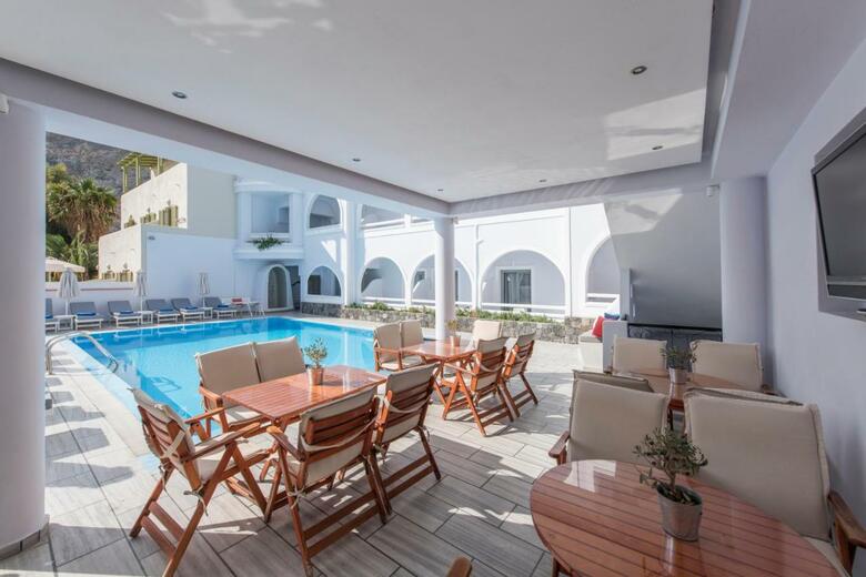 Hotel Blue Waves Suites & Apartments