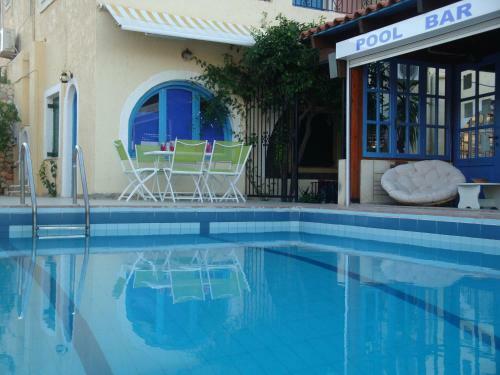 Maria-flora Apartments