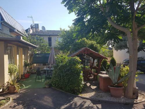 Bed & Breakfast Oswaldo Panzi�