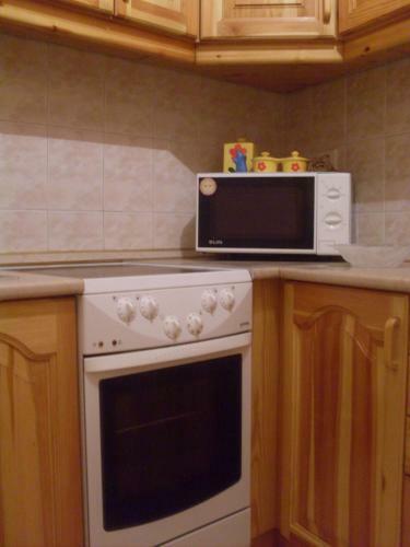 K�roly Apartments