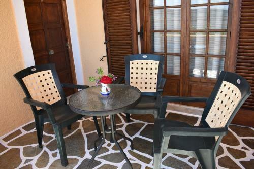 Apartamento Eriketi Studios