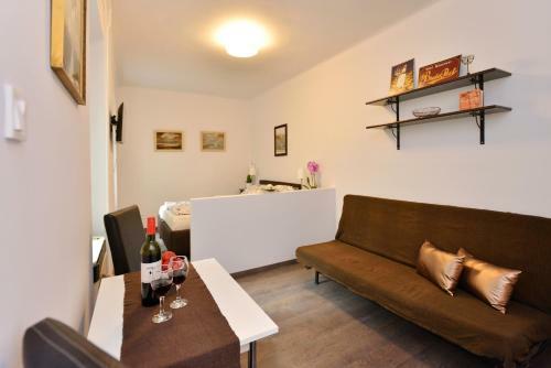 Margit Apartment
