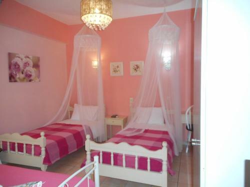 Hostal Pension Galazios Kolpos