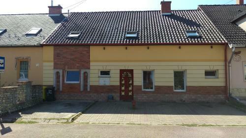 Hostal Apartman Eged Vend�gh�z