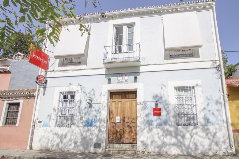 Las Acacias Hostal Restaurante