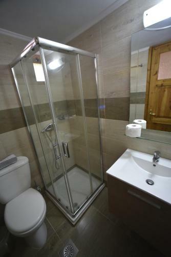 Olive Press Hotel & Apartments