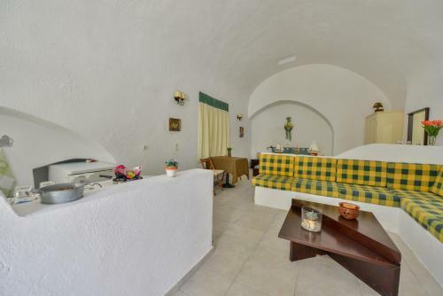Christos Apartments Oia