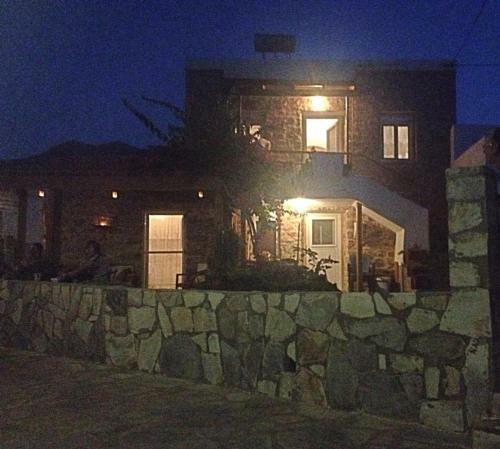 Spiros Apartments