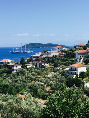 Hostal Villa Meroulas