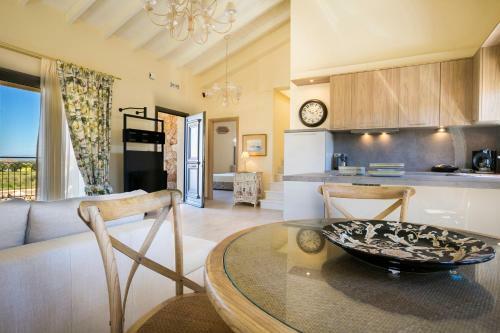 Orion Luxury Villa
