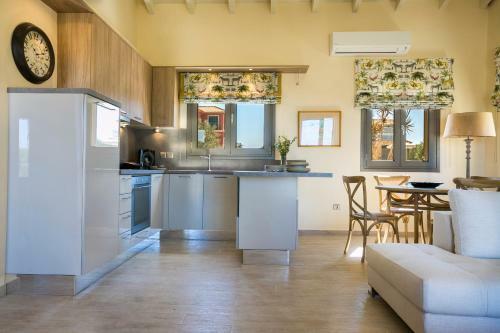 Orion Luxury Villa