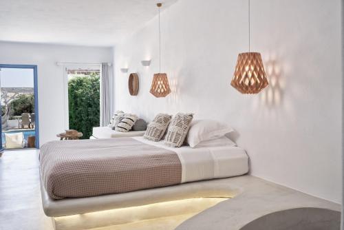 Naxian Utopia | Luxury Villas & Suites