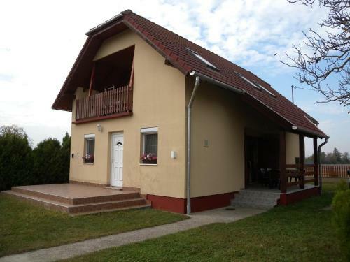 Apartment Balatonkeresztur 5