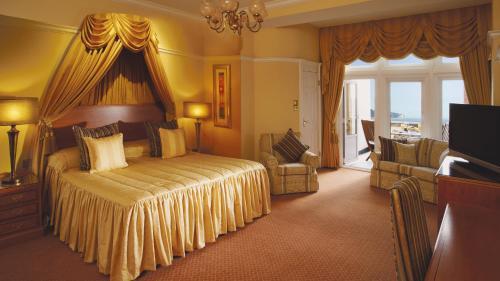 Victoria Hotel