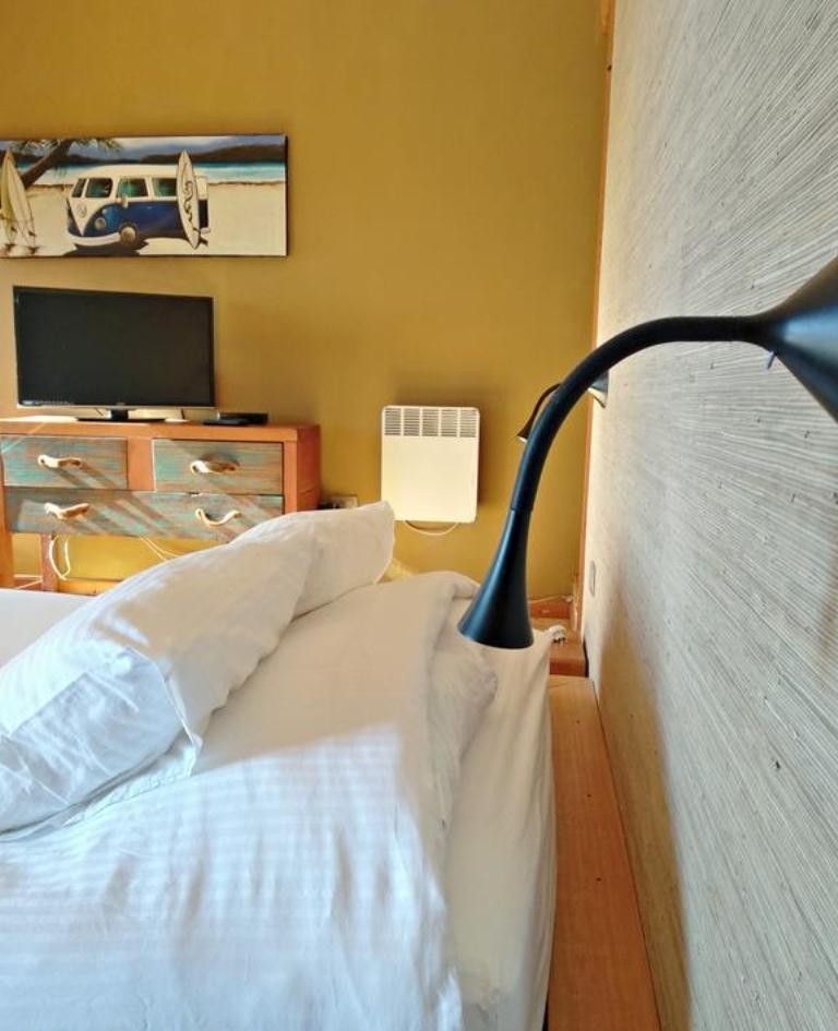 Hotel Natural Surf Lodge