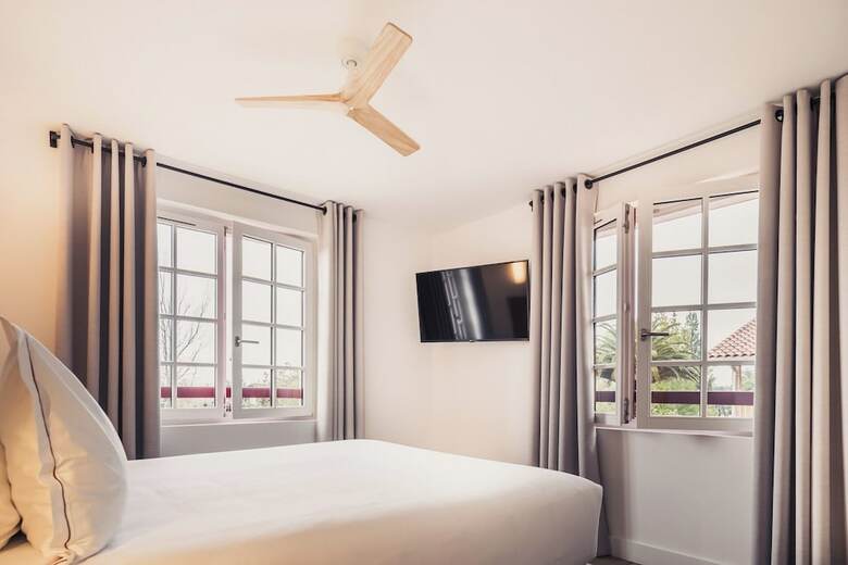 Hotel Laminak