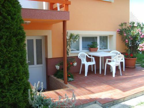 Apartamento Mercedes Vend�gh�z