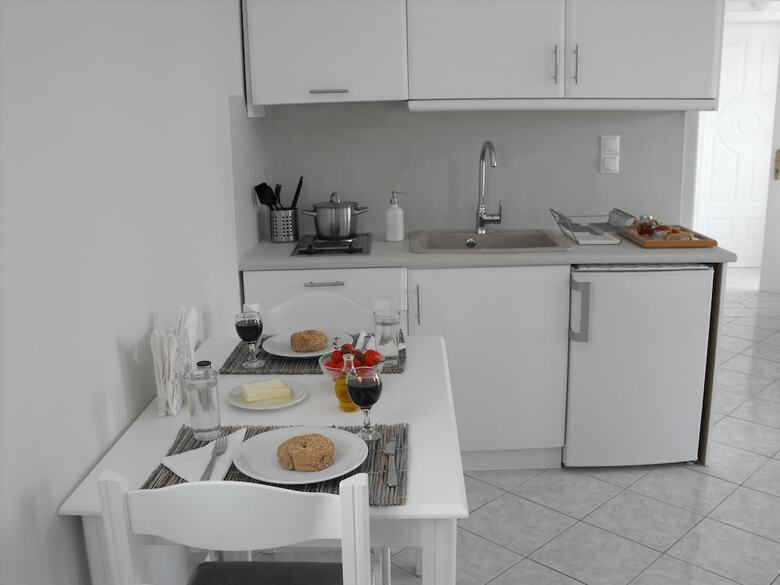 Apartamento Milos Bay Suites