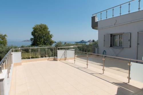 Bivas Apartments