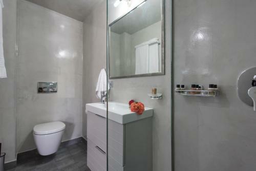 Apartamento Burned Rock Suites