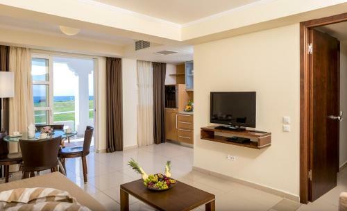 Neptune Hotel-resort, Convention Centre & Spa