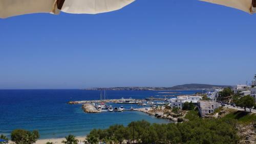 Alexandros Apartments
