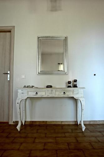 Ammoudi Harmony Villa