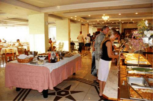 Captains Hotel