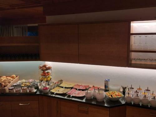 Hostal Garni P�hl