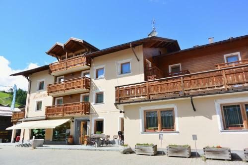 Hotel Garn� Al Plan