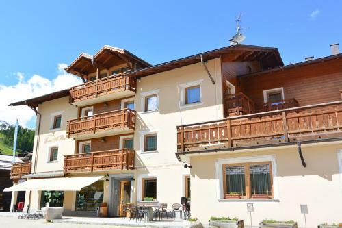 Hotel Garn� Al Plan