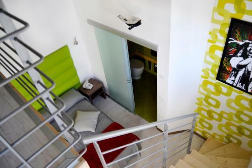 B&B Seventy Design