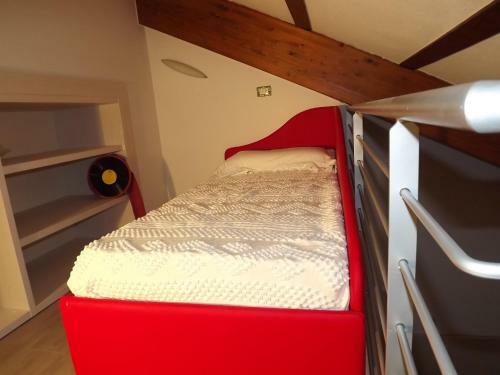 B&B Seventy Design