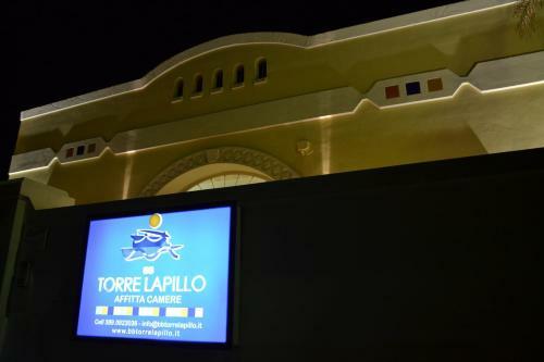 Hostal Affittacamere Torre Lapillo