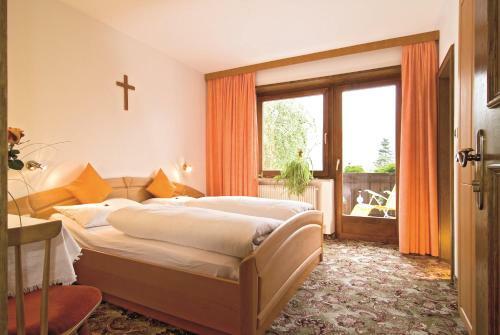 Hostal Pension Baumgarten