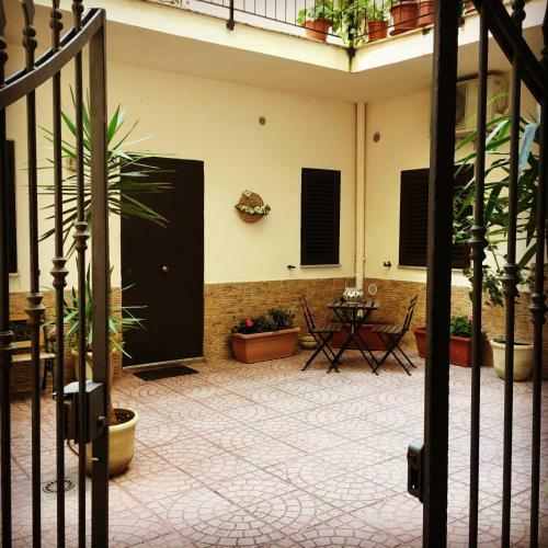 Cappuccini Hostel