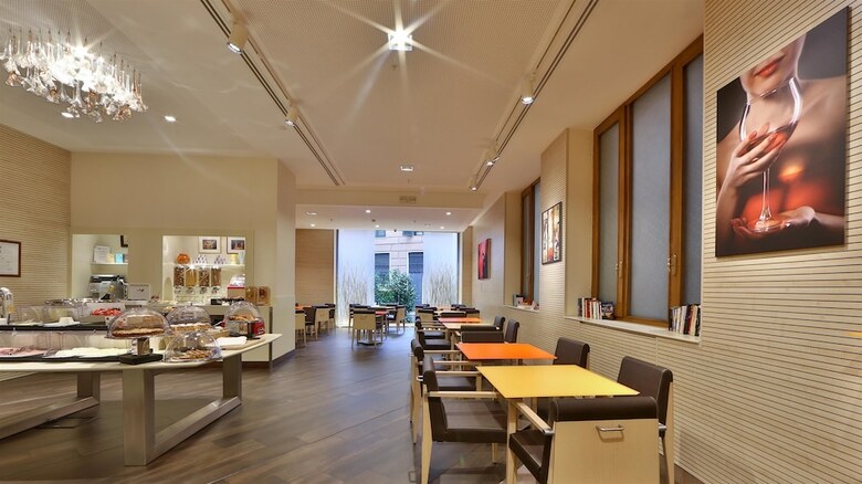 Best Western Plus City Hotel