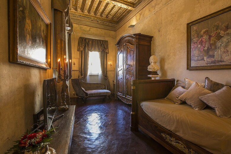 Hostal Palazzo Tommasi