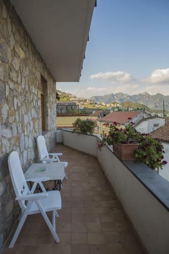 Hostal Casa Mansi B&B